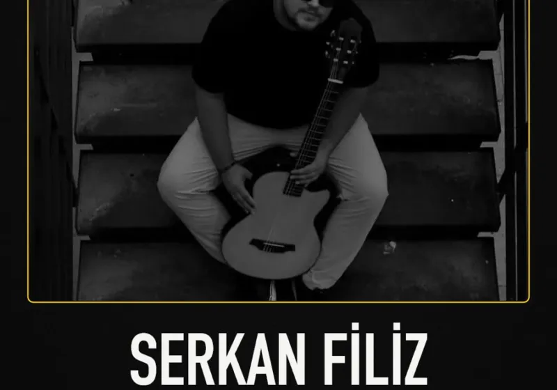 Sevore coffee de Serkan filiz ile canlı müzik